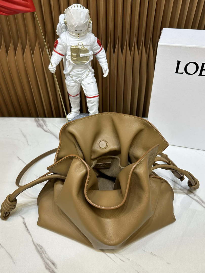 Loewe A411FC1X83 Flamenco clutch in Nappa Calfskin Loe8001
