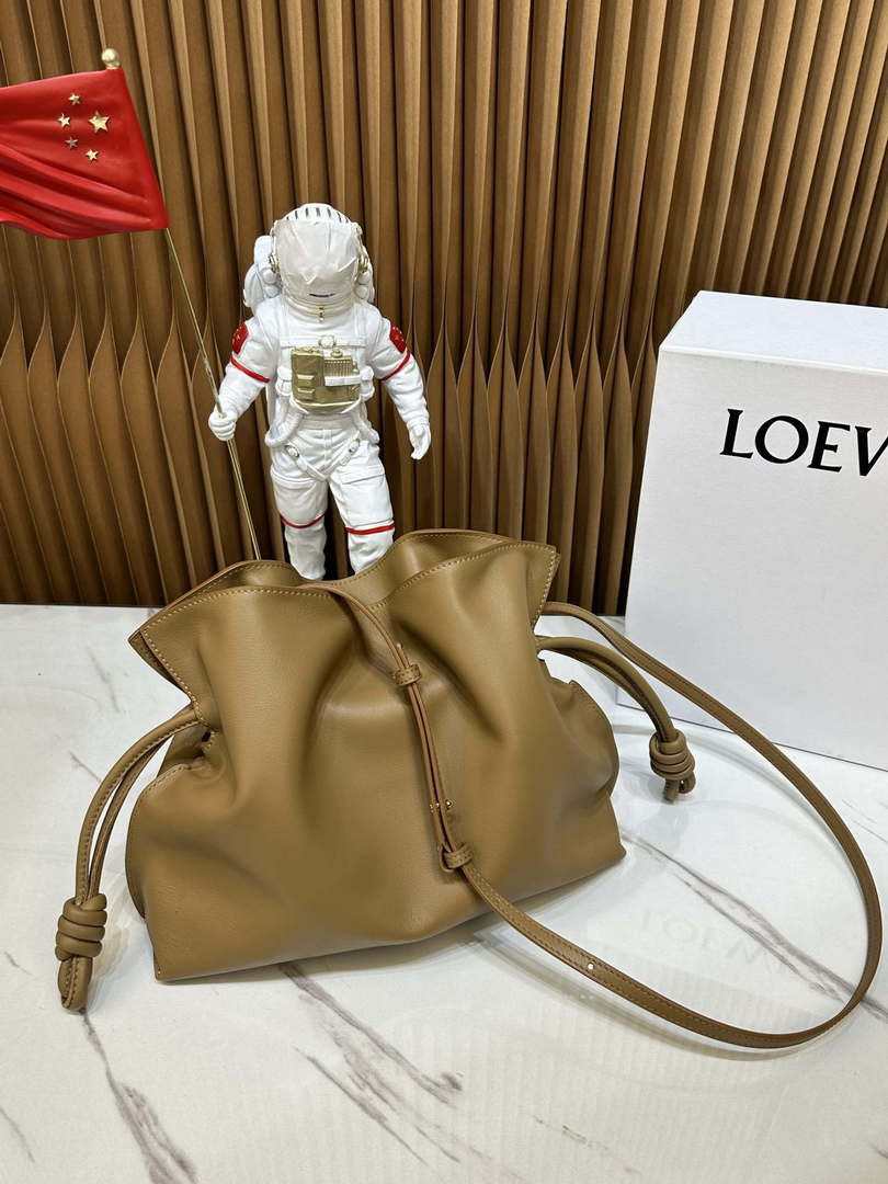 Loewe A411FC1X83 Flamenco clutch in Nappa Calfskin Loe8001