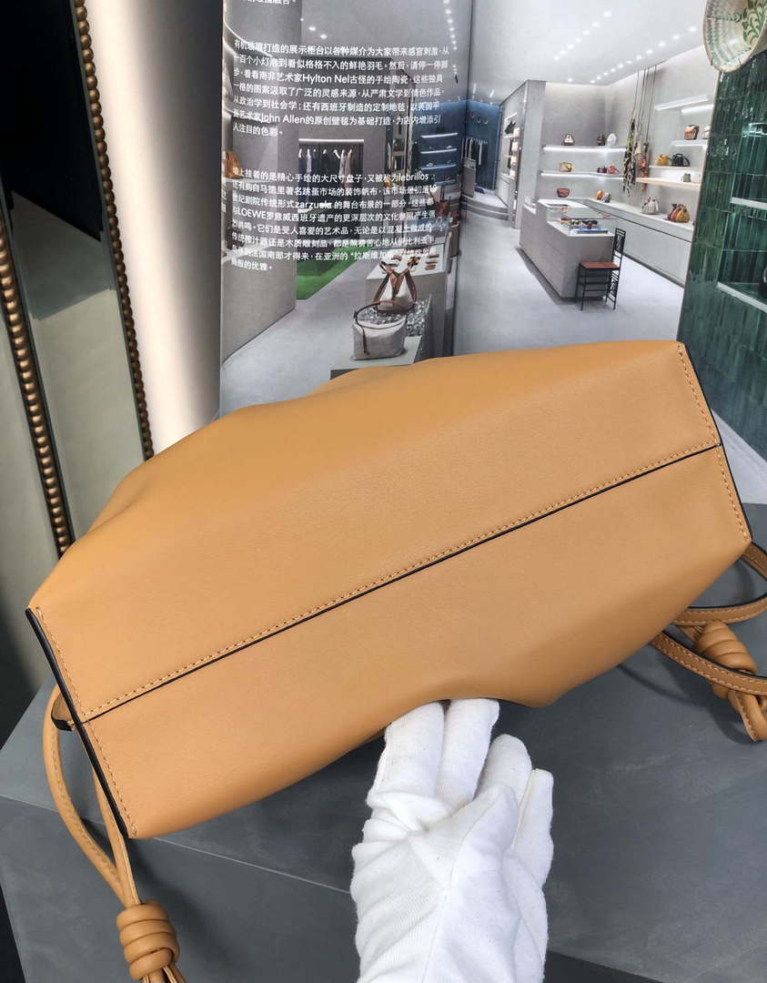 Loewe A411FC1X83 Flamenco clutch in Nappa Calfskin Loe8006