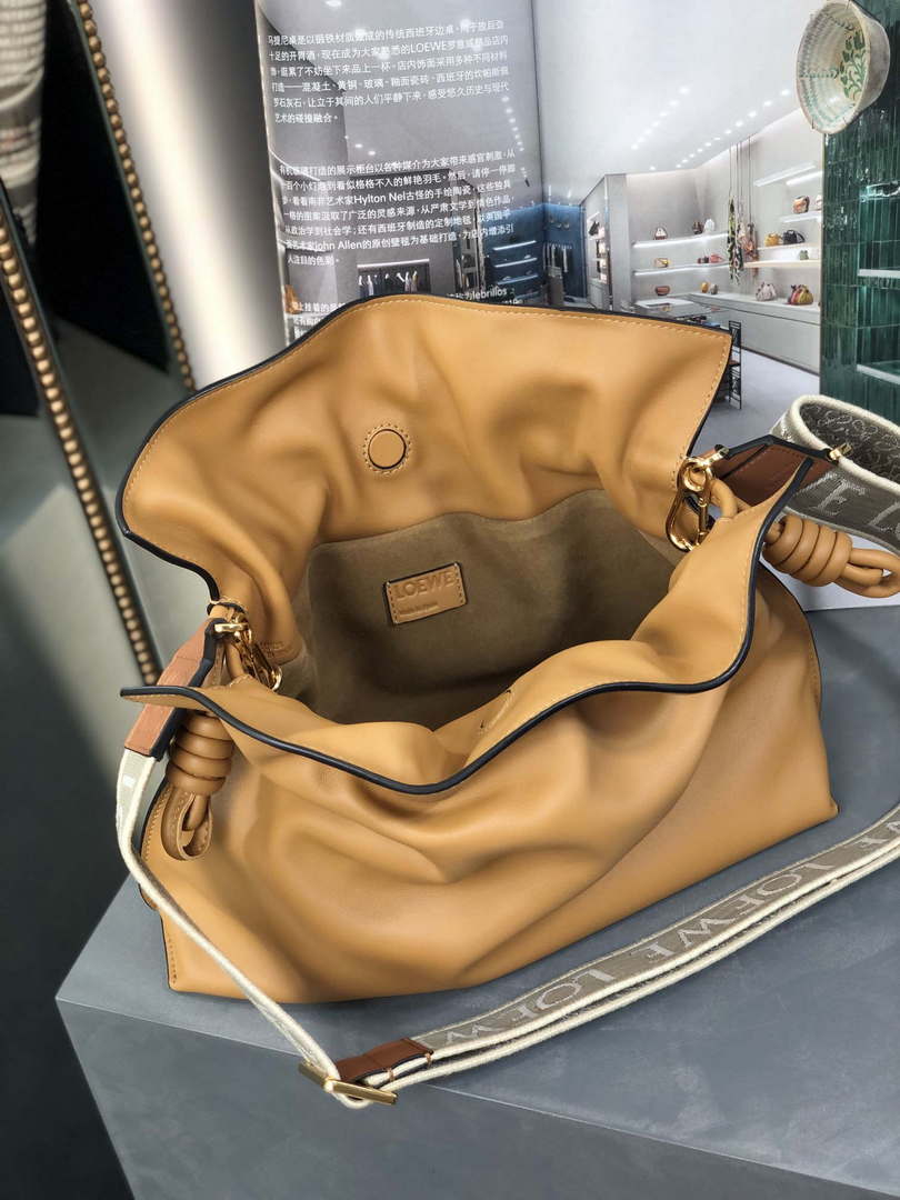 Loewe A411FC1X83 Flamenco clutch in Nappa Calfskin Loe8006