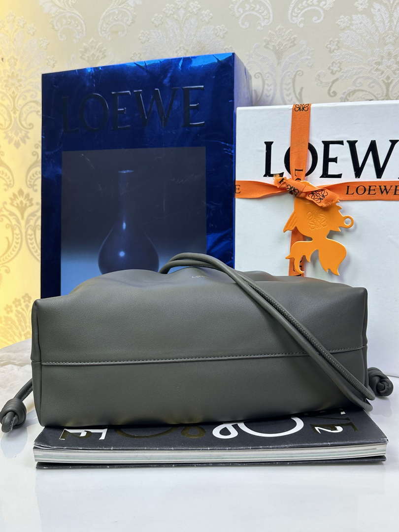 Loewe A411FCRX02 Medium Flamenco purse in mellow nappa lambskin L9016