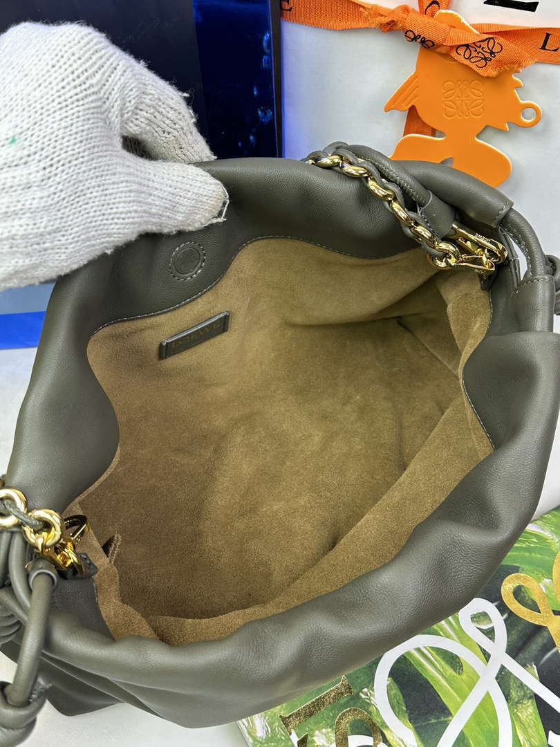 Loewe A411FCRX02 Medium Flamenco purse in mellow nappa lambskin L9016
