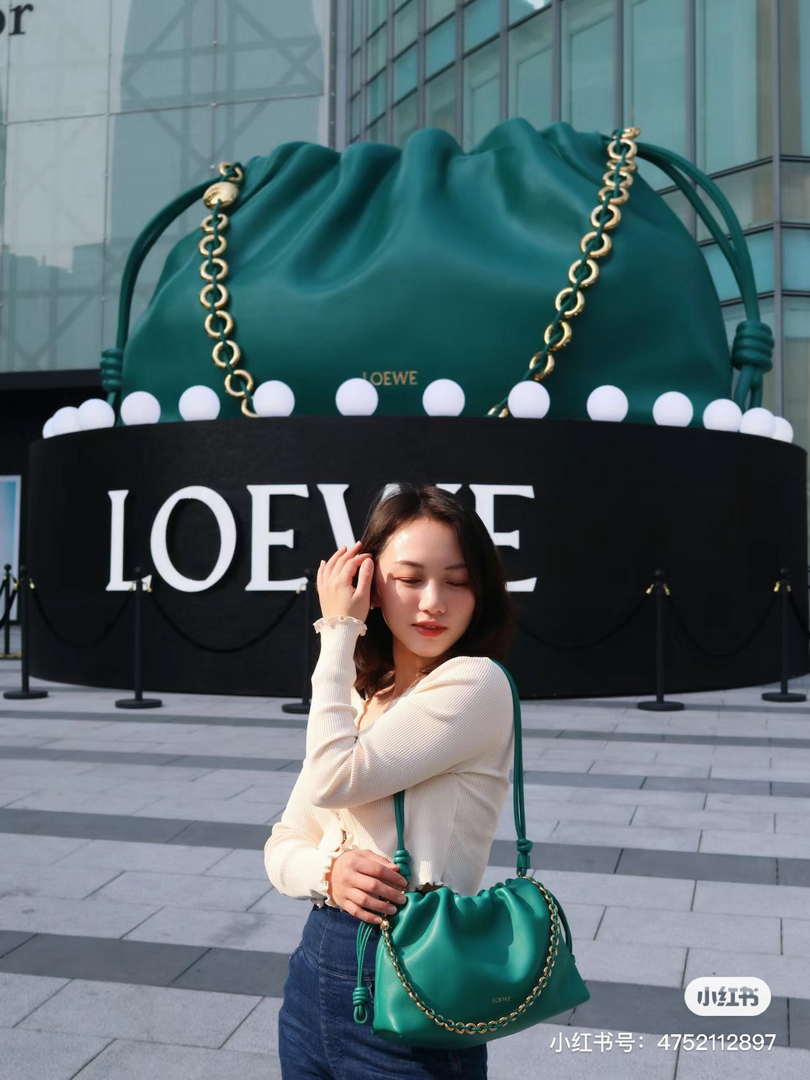 Loewe A411FCRX02 Medium Flamenco purse in mellow nappa lambskin L9018