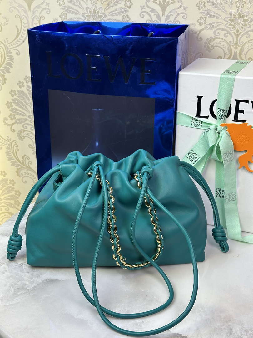 Loewe A411FCRX02 Medium Flamenco purse in mellow nappa lambskin L9018