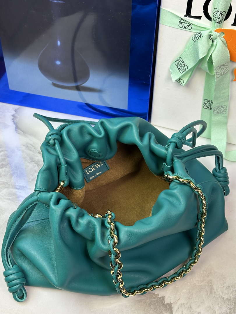 Loewe A411FCRX02 Medium Flamenco purse in mellow nappa lambskin L9018