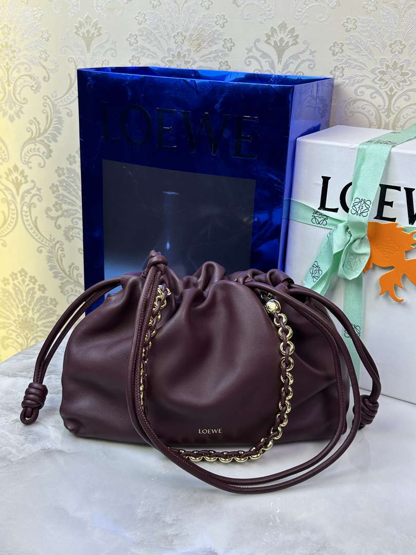 Loewe A411FCRX02 Medium Flamenco purse in mellow nappa lambskin L9019