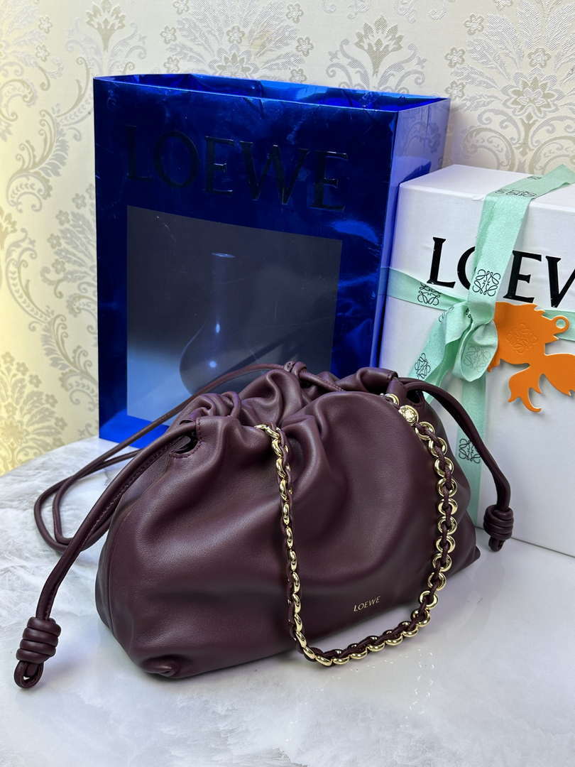 Loewe A411FCRX02 Medium Flamenco purse in mellow nappa lambskin L9019