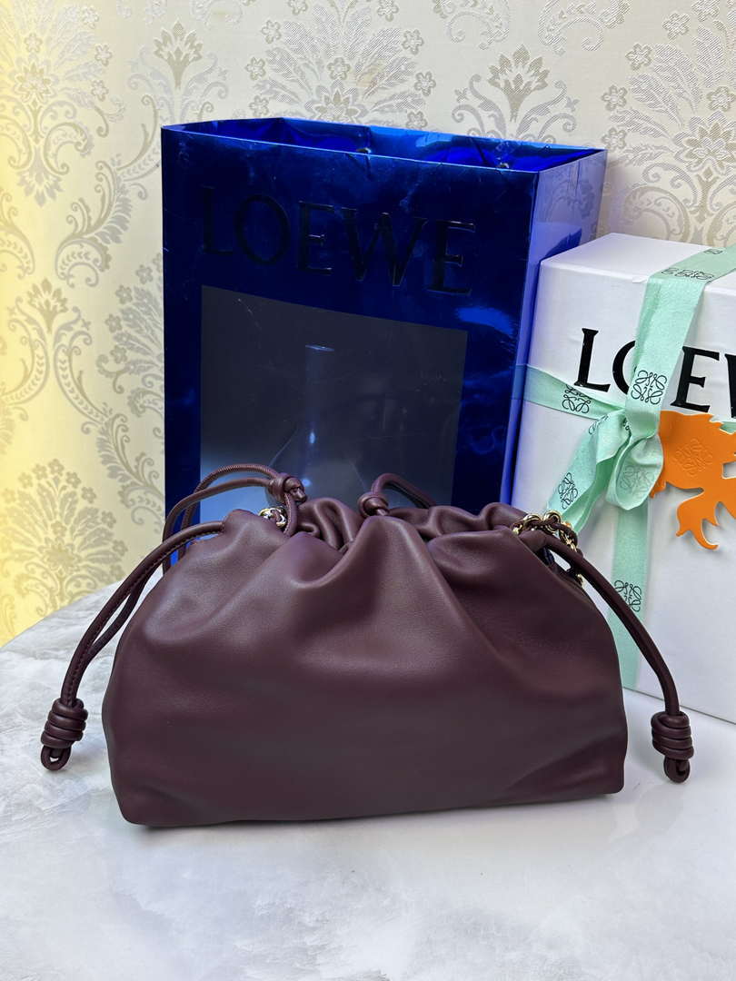 Loewe A411FCRX02 Medium Flamenco purse in mellow nappa lambskin L9019