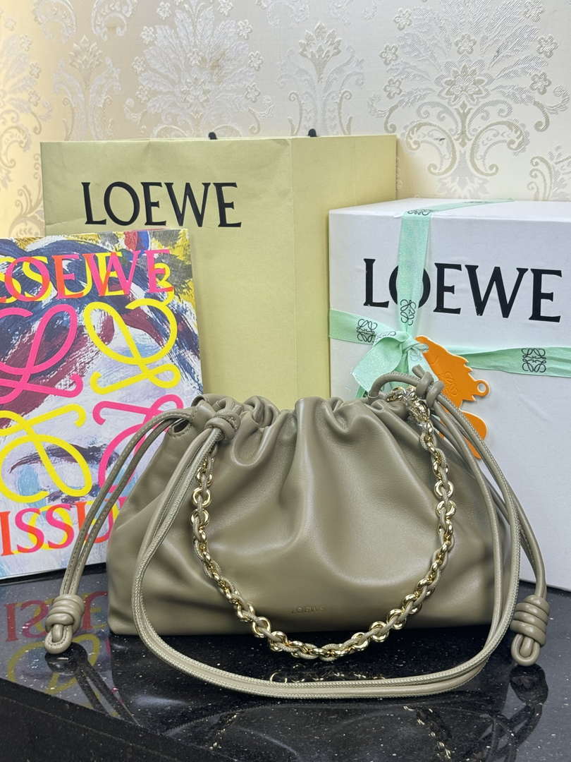 Loewe A411FCRX02 Medium Flamenco purse in mellow nappa lambskin L9021
