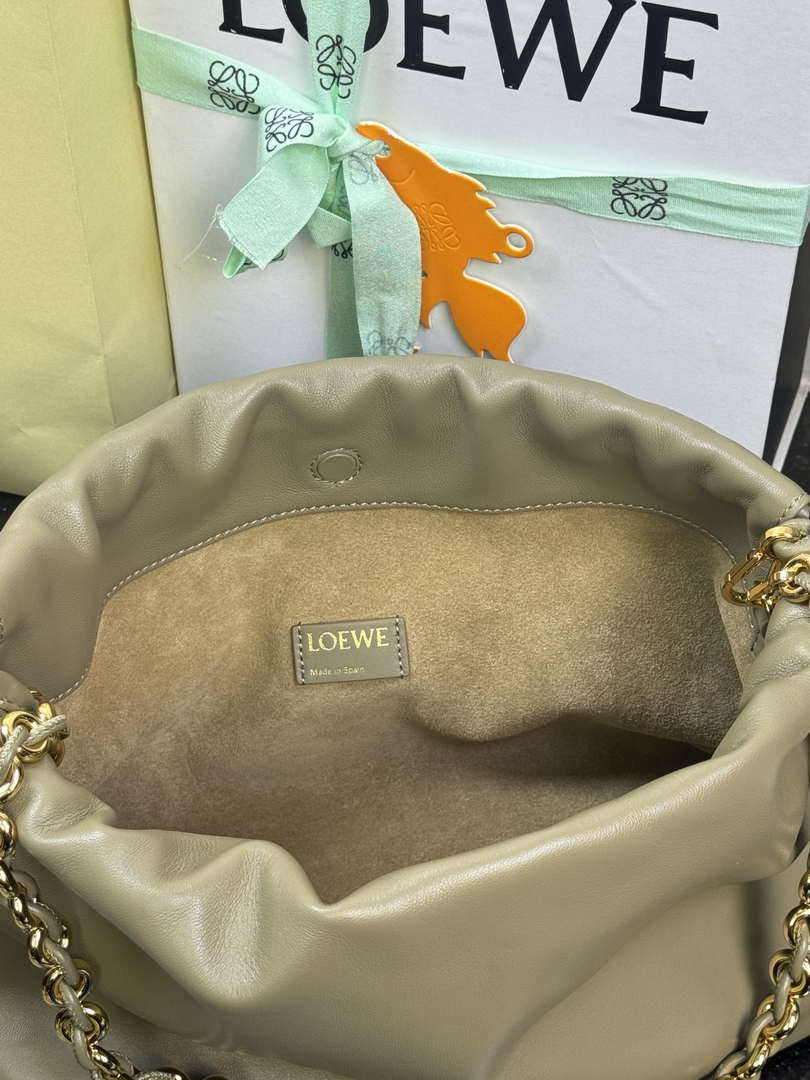 Loewe A411FCRX02 Medium Flamenco purse in mellow nappa lambskin L9021