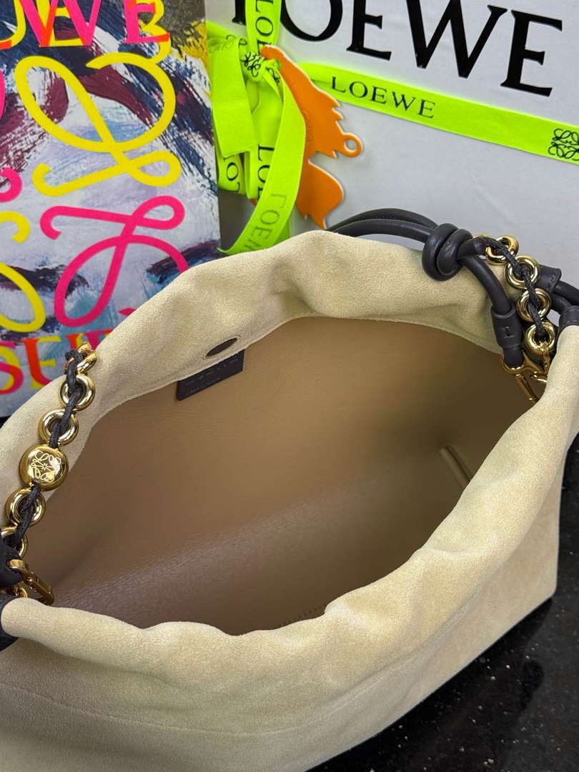 Loewe A411FCRX02 Medium Flamenco purse in mellow nappa lambskin L9024