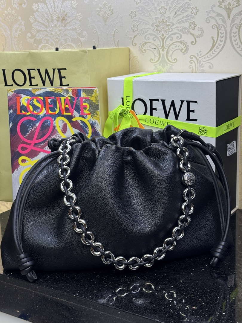 Loewe A411FPDX01 Large Flamenco purse in mellow nappa lambskin L9011