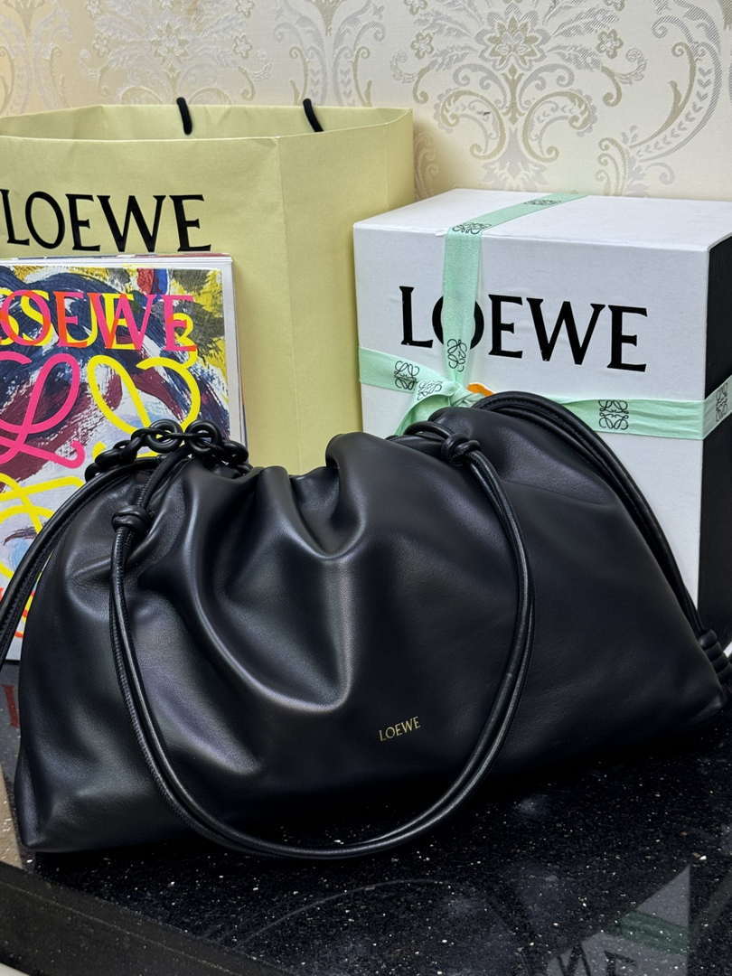 Loewe A411FPDX01 Large Flamenco purse in mellow nappa lambskin L9013