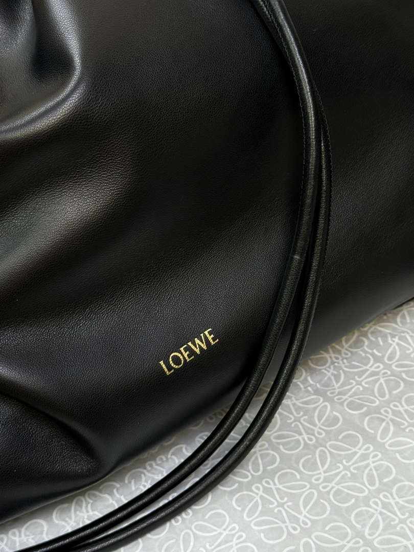 Loewe A411FPDX01 Large Flamenco purse in mellow nappa lambskin L9013