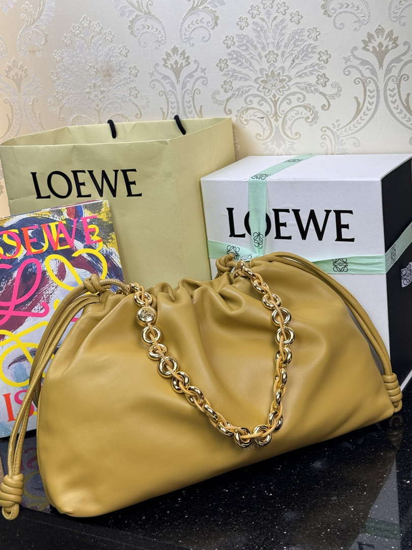 Loewe A411FPDX01 Large Flamenco purse in mellow nappa lambskin L9014