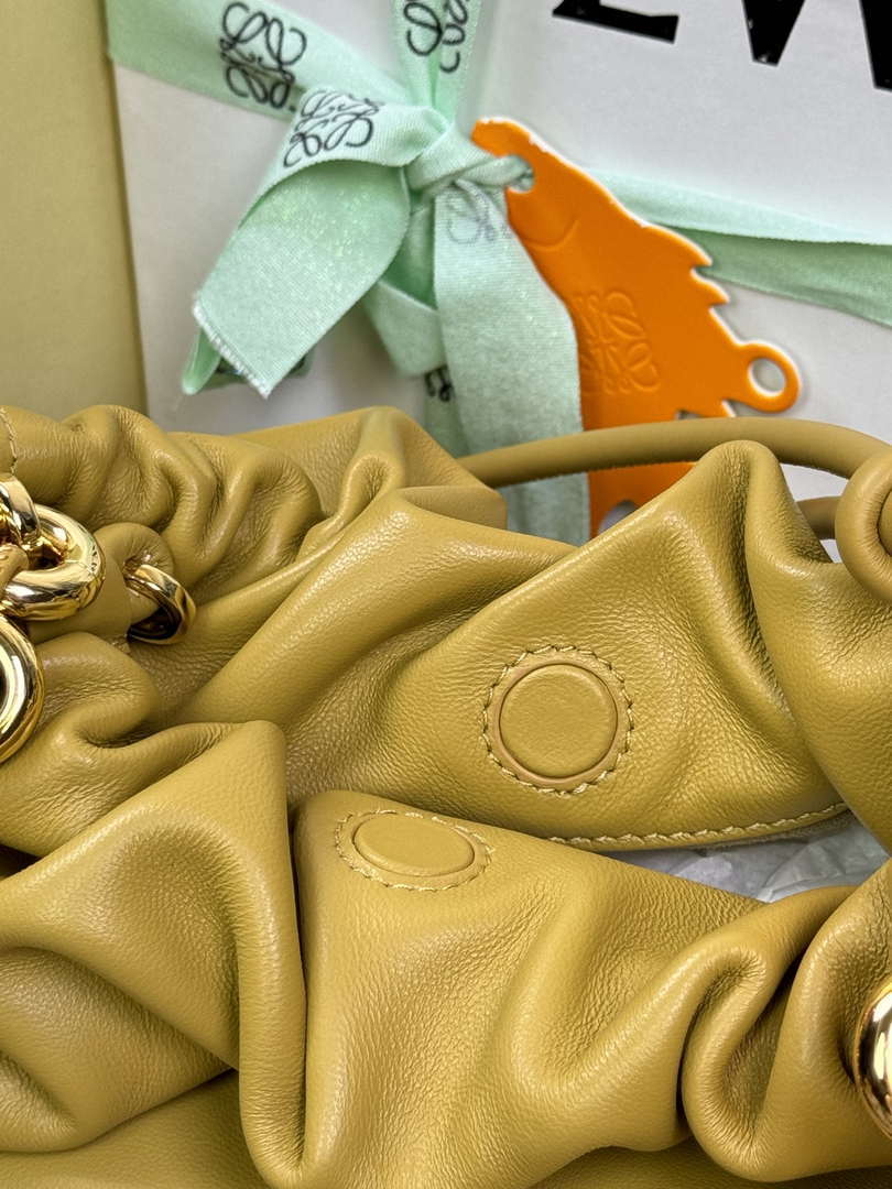 Loewe A411FPDX01 Large Flamenco purse in mellow nappa lambskin L9014