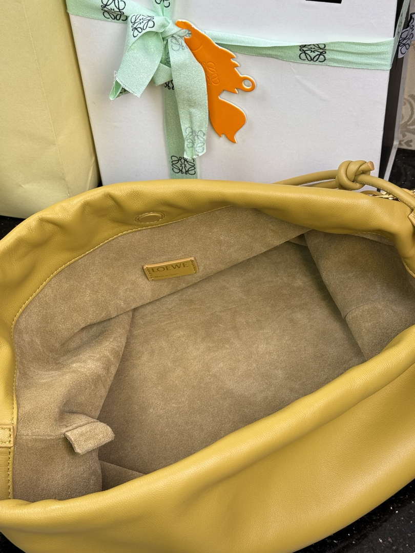 Loewe A411FPDX01 Large Flamenco purse in mellow nappa lambskin L9014