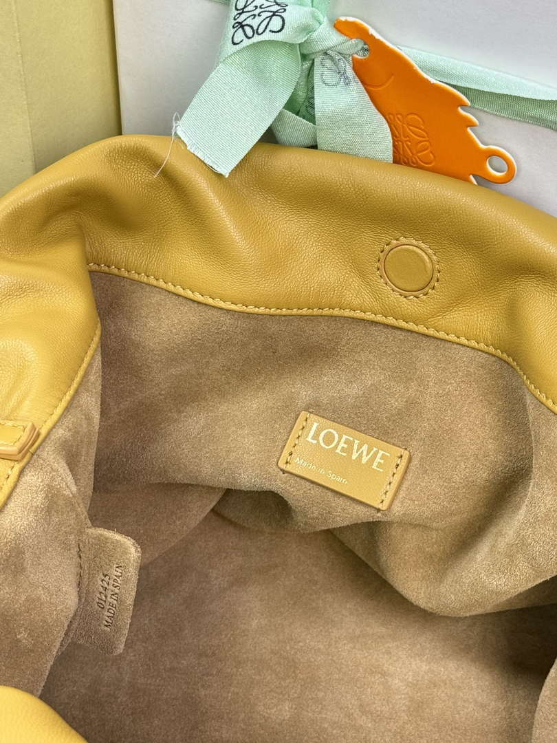 Loewe A411FPDX01 Large Flamenco purse in mellow nappa lambskin L9014
