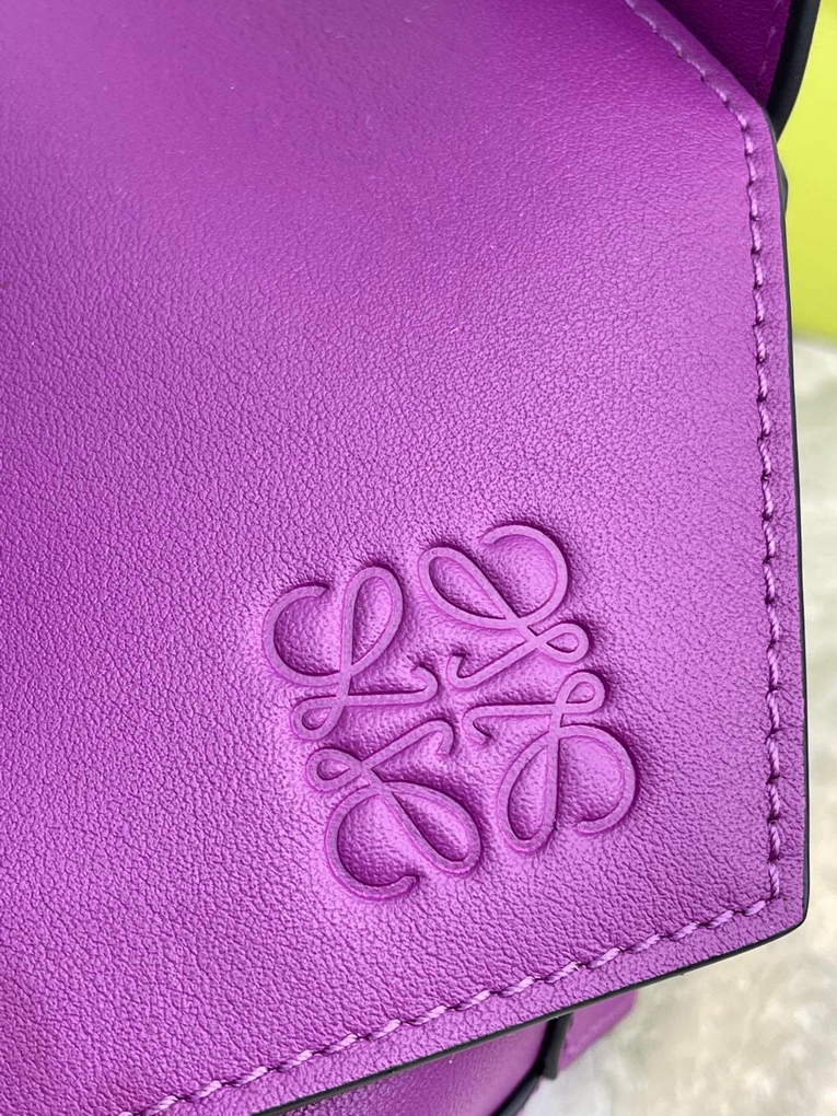 Loewe  A510J67X01 Puzzle Hobo Bag in Nappa Calfskin Purple