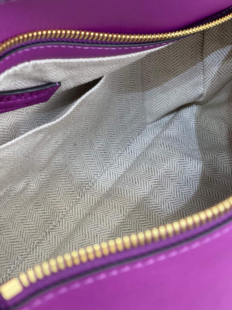 Loewe  A510J67X01 Puzzle Hobo Bag in Nappa Calfskin Purple