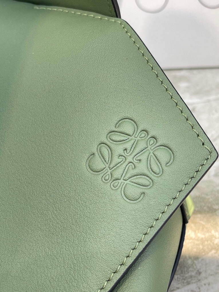 Loewe  A510J67X01 Puzzle Hobo Bag in Nappa Calfskin Avocado Green