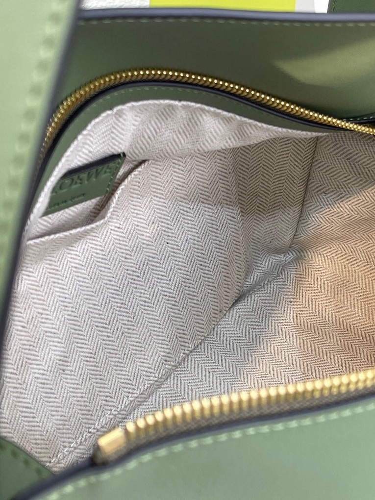 Loewe  A510J67X01 Puzzle Hobo Bag in Nappa Calfskin Avocado Green