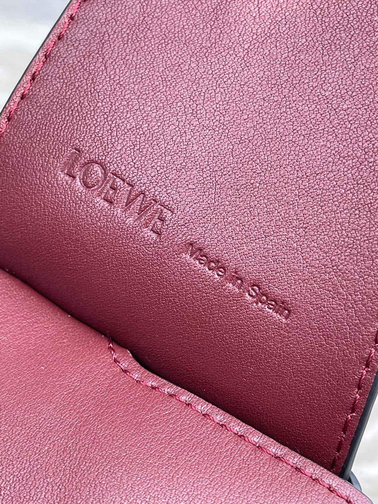 Loewe  A510J67X01 Puzzle Hobo Bag in Nappa Calfskin Wine Red
