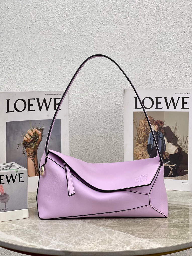 Loewe  A510J67X01 Puzzle Hobo Bag in Nappa Calfskin Bloom Orchid