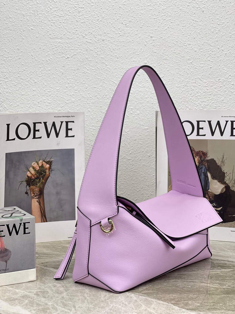Loewe  A510J67X01 Puzzle Hobo Bag in Nappa Calfskin Bloom Orchid
