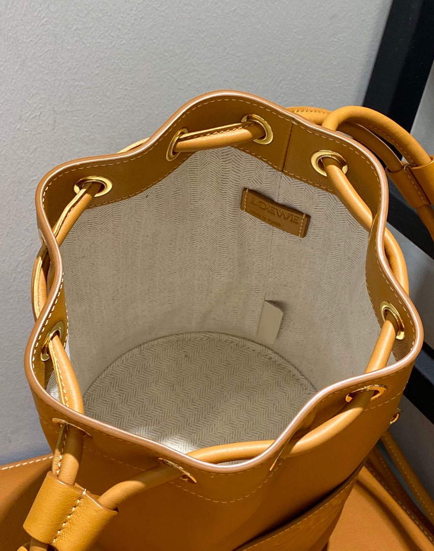 Loewe A734Z18X11 Small Sailor bag in nappa calf  Warm Desert