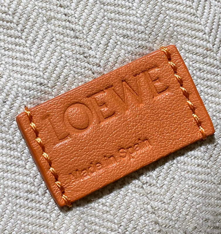 Loewe A734Z18X11 Small Sailor bag in nappa calf  Coral Reef