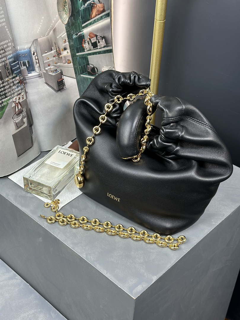 Loewe A914NCHX01 Small Squeeze bag in nappa lambskin Black