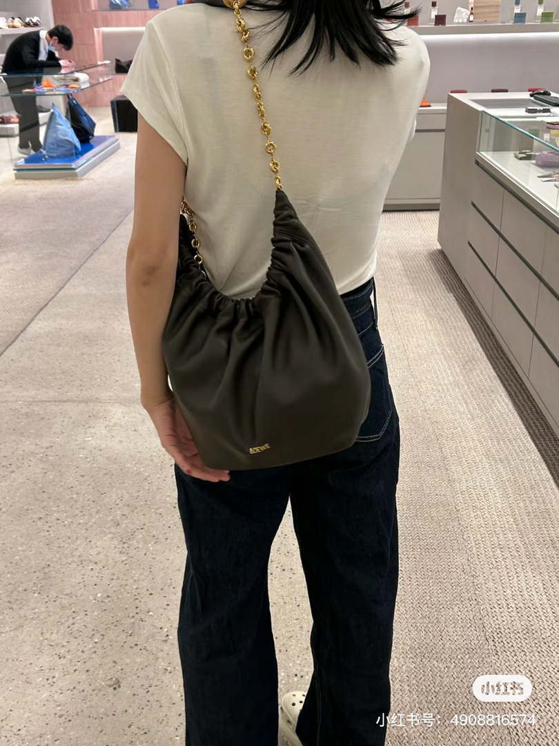 Loewe A914NCHX01 Small Squeeze bag in nappa lambskin Brown