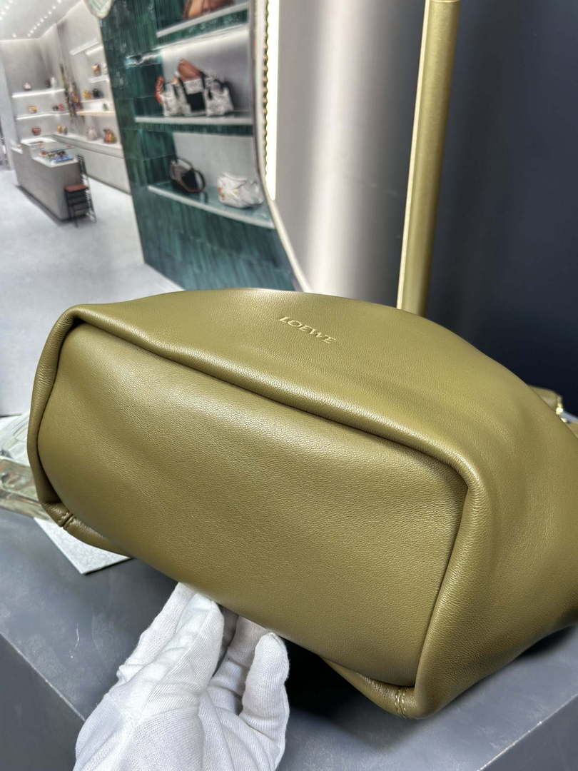 Loewe A914NCHX01 Small Squeeze bag in nappa lambskin Green