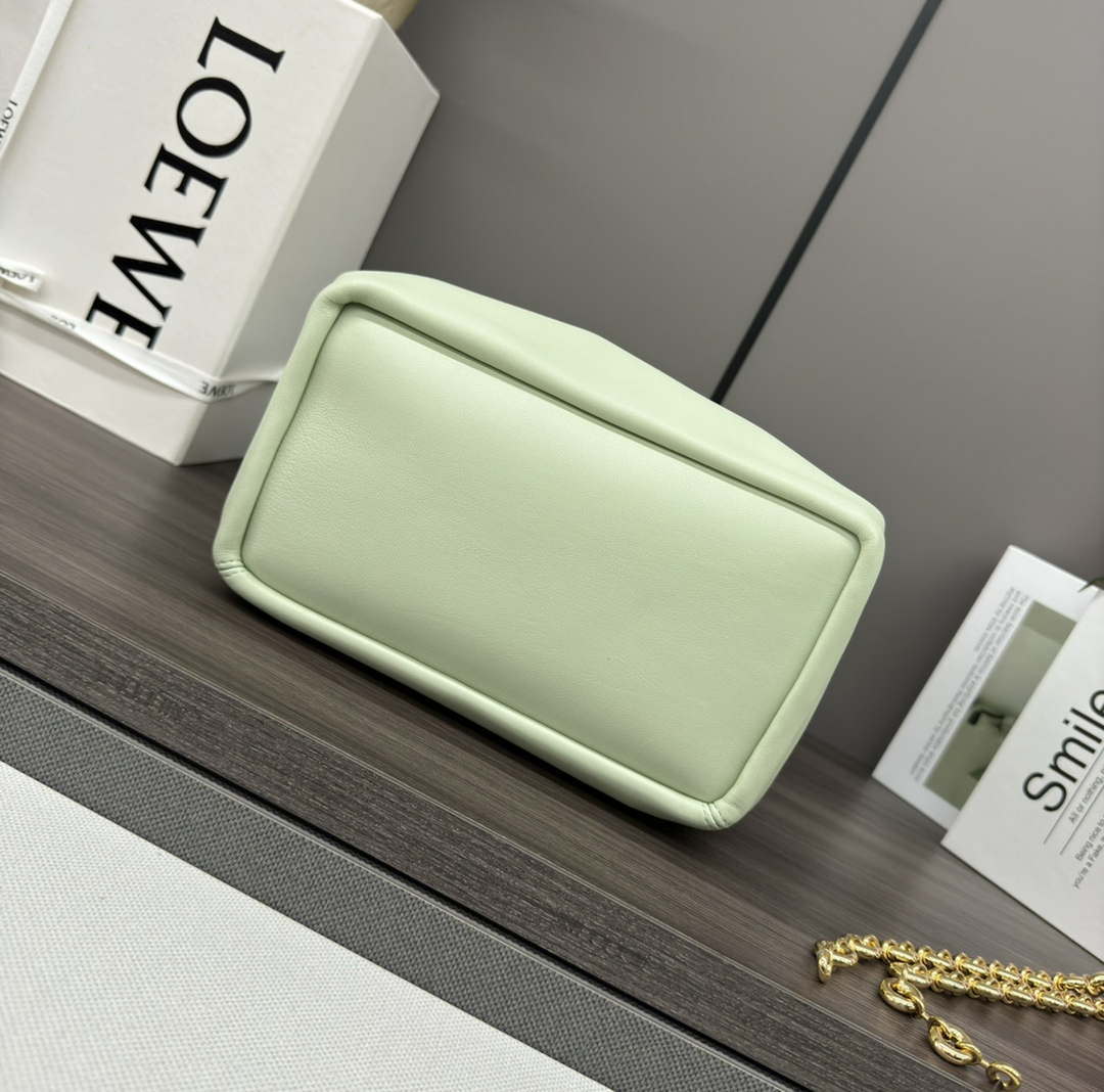 Loewe A914NCHX01 Small Squeeze bag in nappa lambskin Light Green