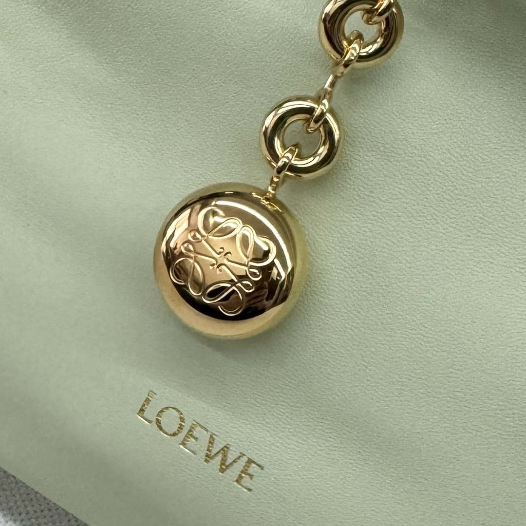 Loewe A914NCHX01 Small Squeeze bag in nappa lambskin Light Green