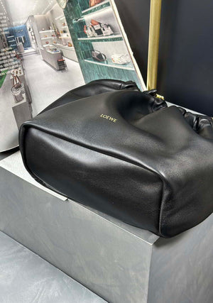 Loewe A914Q37X01 Medium Squeeze bag in nappa lambskin Black - Default Title - View 9