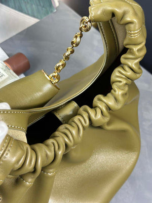 Loewe A914Q37X01 Medium Squeeze bag in nappa lambskin Green - Default Title - View 8