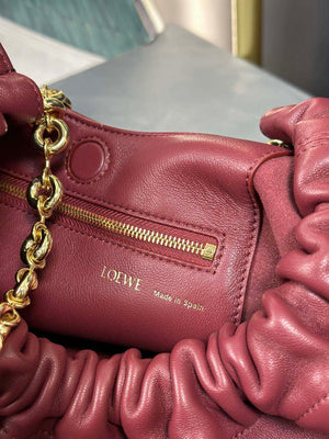 Loewe A914Q37X01 Medium Squeeze bag in nappa lambskin Wine Red - Default Title - View 7