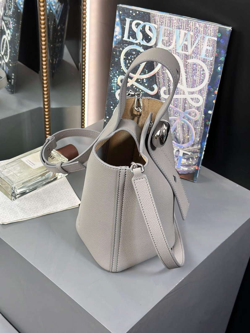 Loewe AANBBBMX01 Mini Pebble Bucket Bag in mellow calfskin Pearl gray