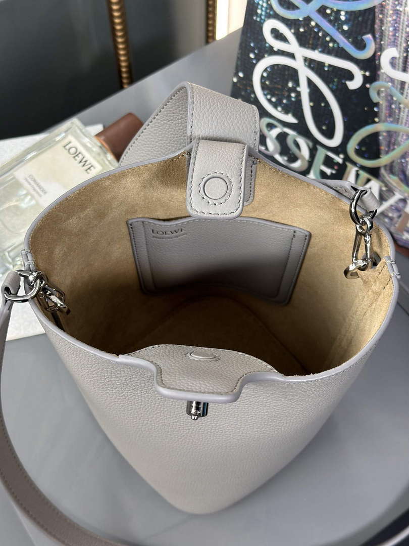 Loewe AANBBBMX01 Mini Pebble Bucket Bag in mellow calfskin Pearl gray