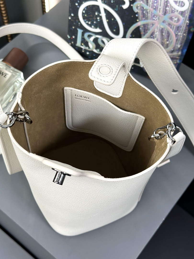 Loewe AANBBBMX01 Mini Pebble Bucket Bag in mellow calfskin White