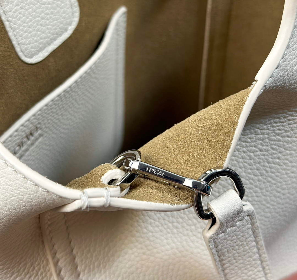 Loewe AANBBBMX01 Mini Pebble Bucket Bag in mellow calfskin White