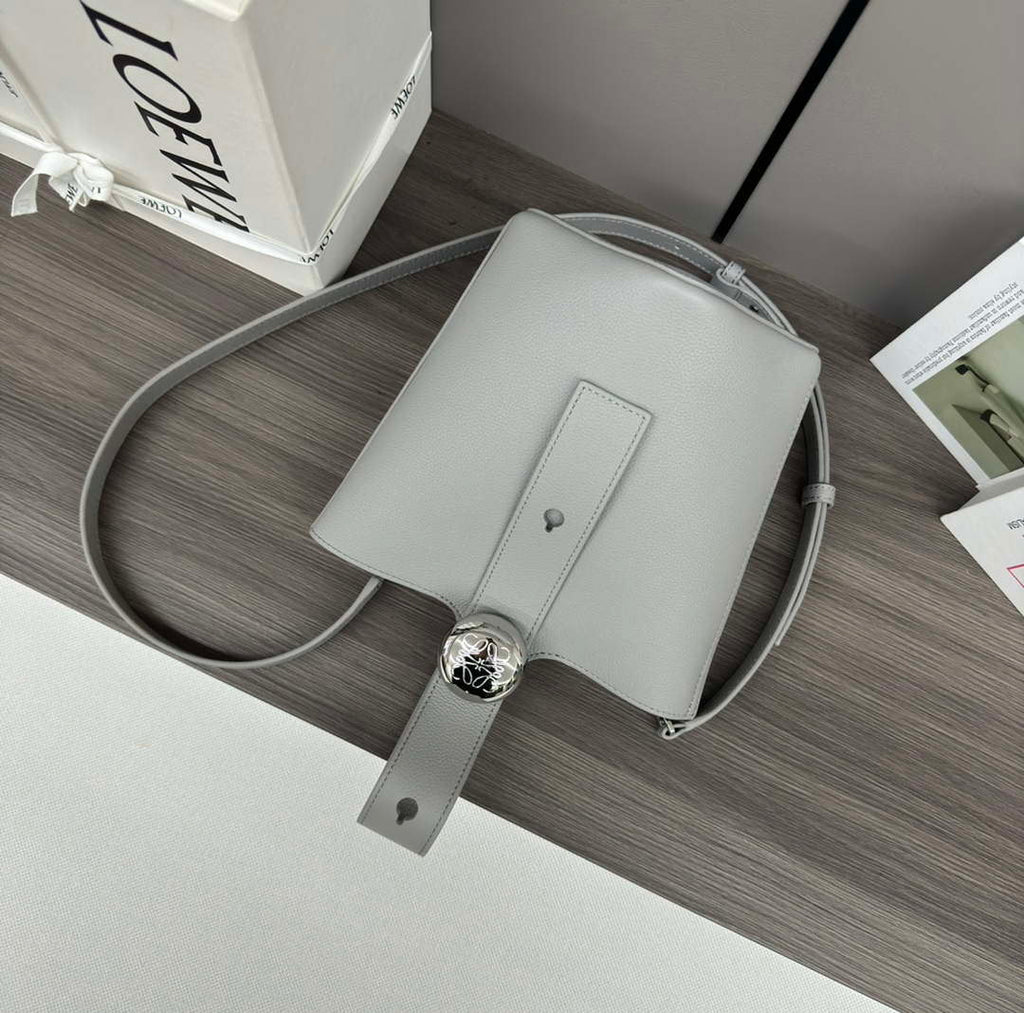 Loewe AANBBBMX01 Mini Pebble Bucket Bag in mellow calfskin Gray