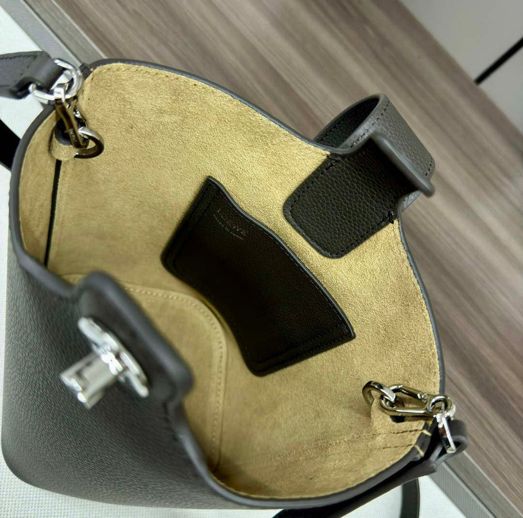 Loewe AANBBBMX01 Mini Pebble Bucket Bag in mellow calfskin Dark Brown