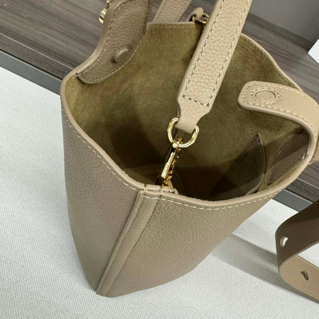 Loewe AANBBBMX01 Mini Pebble Bucket Bag in mellow calfskin Apricot