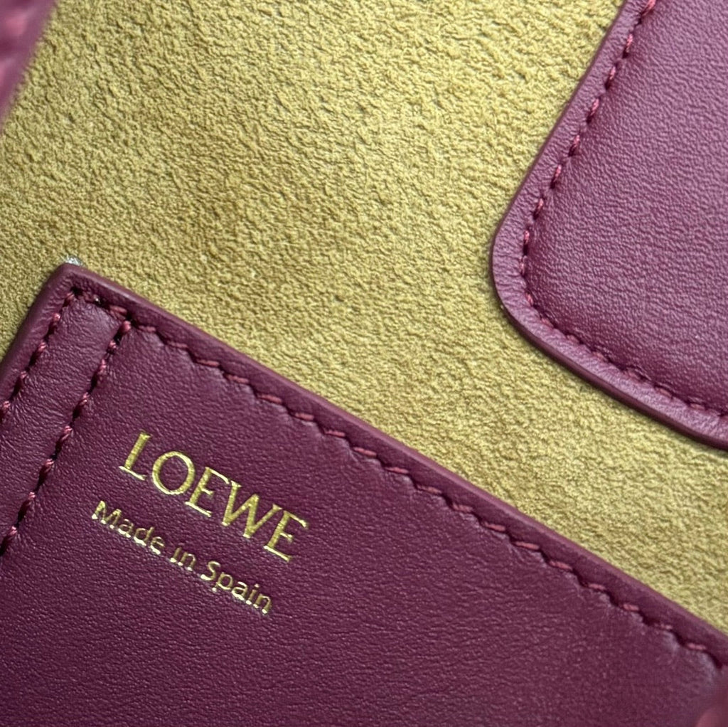 Loewe AANBBBMX02 Mini Pebble Bucket bag in soft grained calfskin Loe8002