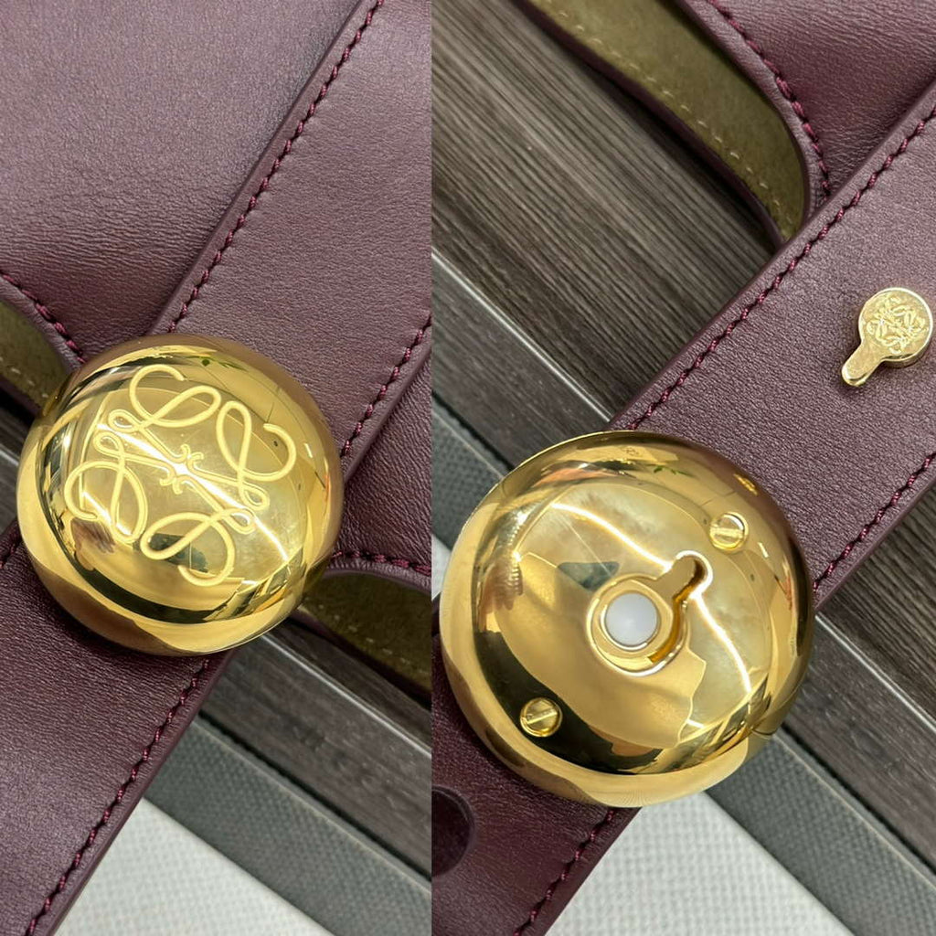 Loewe AANBBBMX02 Mini Pebble Bucket bag in soft grained calfskin Loe8007