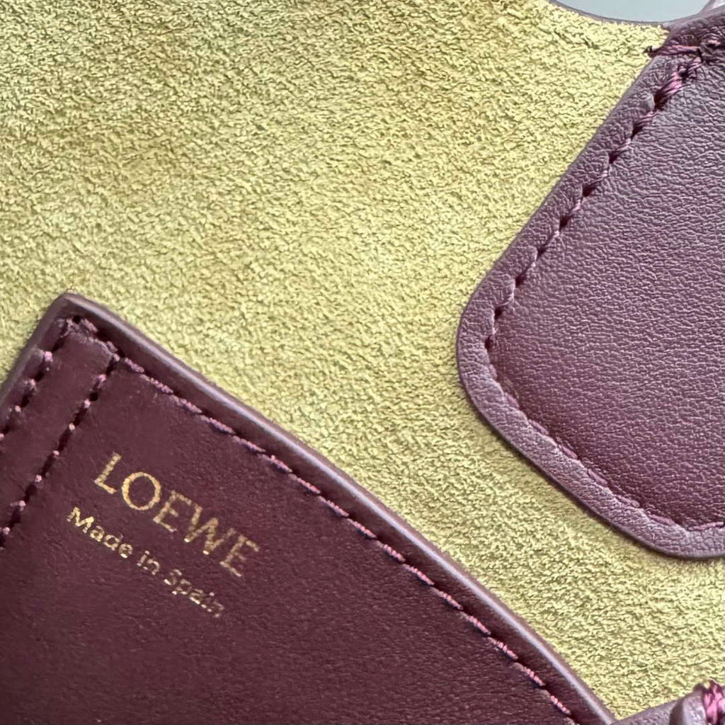 Loewe AANBBBMX02 Mini Pebble Bucket bag in soft grained calfskin Loe8007