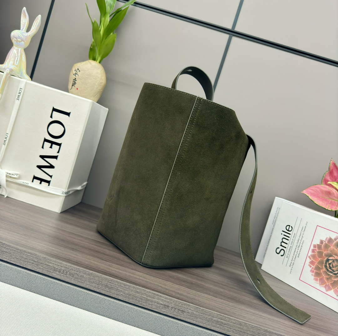 Loewe AANBBBWX01 Large Pebble Bucket bag in mellow Suede cowhide leather Green - Default Title - View 2